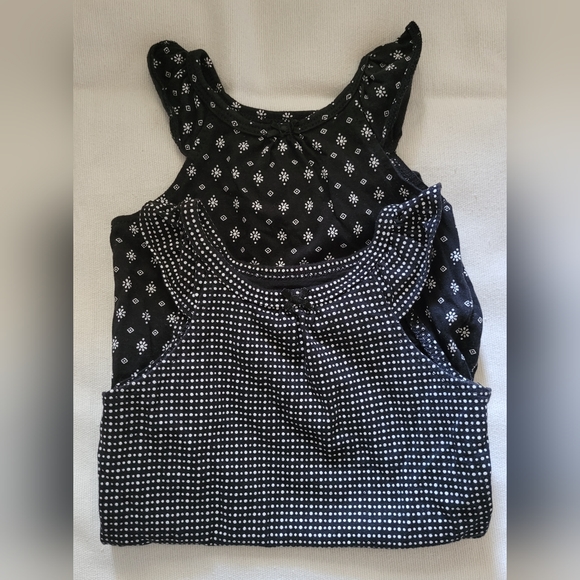 Girls 3mth Floral Dress/ Black& white Onesie set - Picture 2 of 3